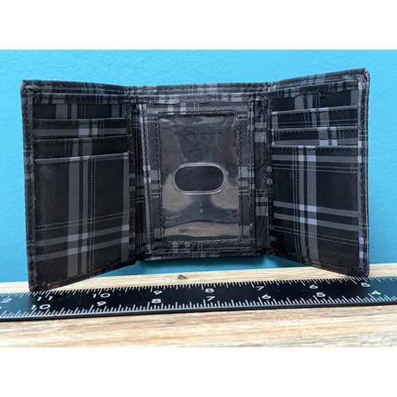 Swiss Gear The Weisshorn Nylon TriFold Wallet Plaid Heritage Print Prep Academic - Picture 2 of 9